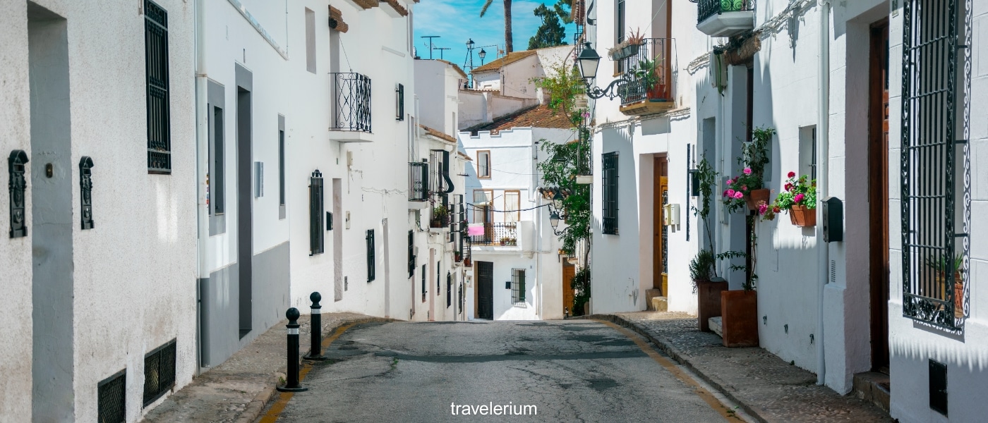 Altea Travel Guide